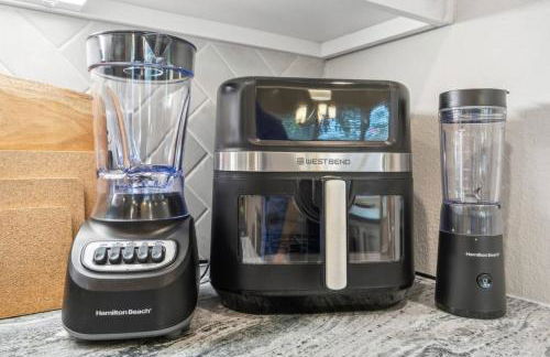 Joyous 3BD House in the heart of Fort Worth - Photo 21