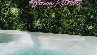 Cosy Hot Tub Getaway Bungalow - Foto 4