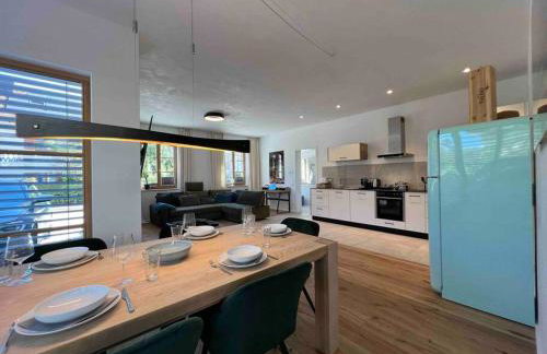 4YOUnic Glonn1 * Boxspring * Jacuzzi * Netflix*65“ - Foto 23