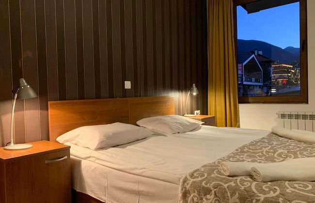 Room-granat Double Room 1- Next to Gondo - Photo 1