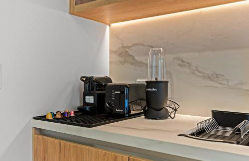 Modern Condo in Downtown Miami Near Bayside - Foto 19