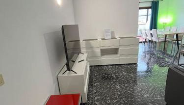 3 dormitorios. Terraza. Bus stop - Foto 3