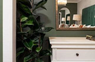 Emerald Suite, The Stirling Residence - Photo 27