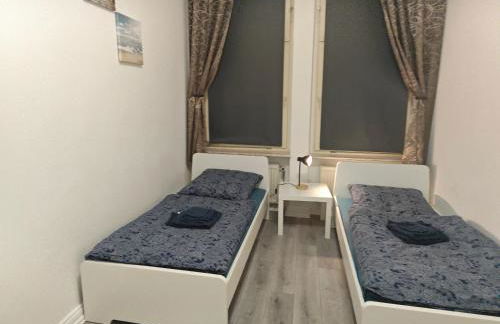 Work and Stay Lüdenscheid 8 Betten 4 Schlafzimmer 2 Duschen mit Billiard und Beamer - Foto 38