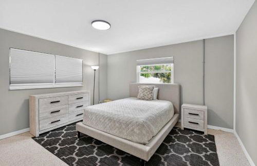 4BR Spacious Paradise - Photo 11