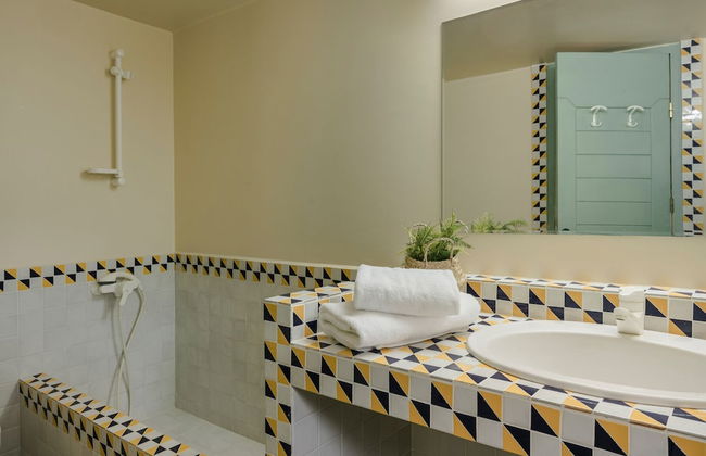 The Tower House - Photo 19