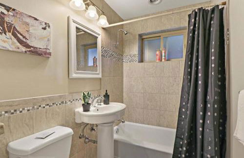 Tranquil 1BR Apartment in Arlington Heights - Salem 3C - Foto 18