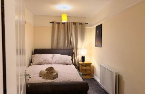 Contractors Residence - Long Stay DISC0UNT- Private Parking - Central Location - Fast Wifi - Foto 8