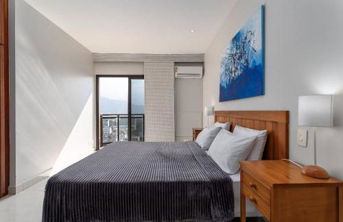 (1806) A 150 Metros da Praia do Leblon com Academia, Arrumação Diária, Vista Mar e Vista para o Cristo - Photo 31