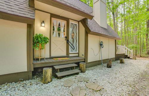 Lake Access Cabin with Deck, Fire Pit and Grill! - Foto 31