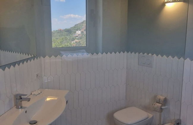 The Retreat of the Senses - Foto 25