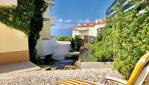 Sleep & Surf Ericeira - Portugal - Foto 1, Garden view