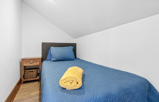 Riverfront Kayaks Bay Access Sleeps 15 - Foto 29