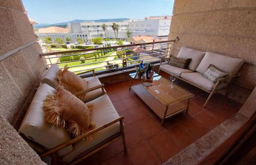 PISO DÚPLEX - ISLA DE LA TOJA (O GROVE) - Foto 1