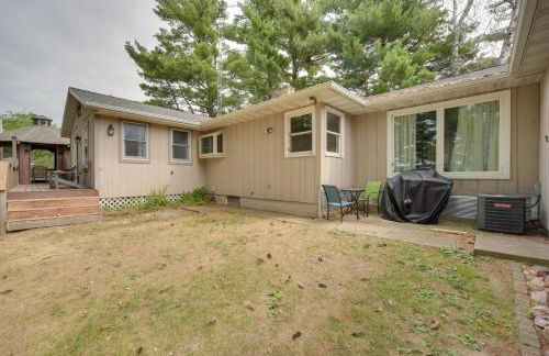 Lakefront Chetek Haven Dock, Screened Gazebo - Foto 31