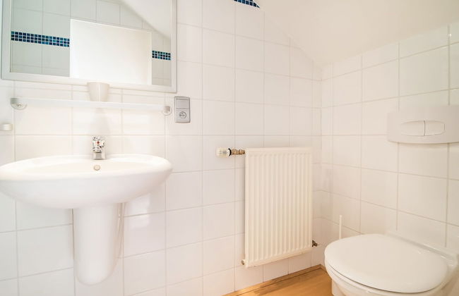 Luxurious Villa With Pool and Sauna, and Very Suitable for Culinary Workshops! - Foto 60