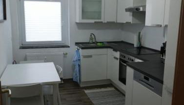 Neu eingerichtete Altbauwohnung mit Herz - Foto 2