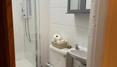 The Edinburgh Nook - Photo 4