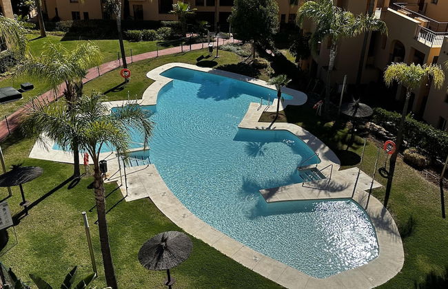 Apartment Sleeps 6 With Private Garden - Photo 20