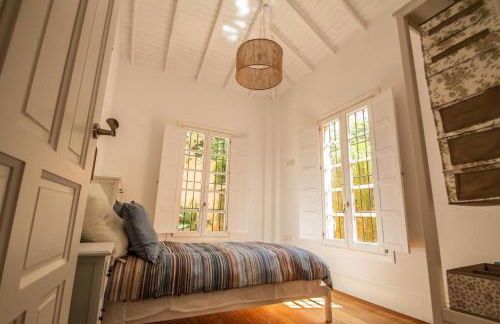 Villa Regionalista principios Siglo XX 1919 -Pedregalejo-Baños del Carmen-A UNOS METROS DEL MAR!!! PISCINA CLIMATIZADA BAJO PETICION - Photo 39