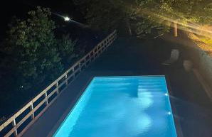 Calypso Villa with Jacuzzi Pool & Sea View - Foto 7