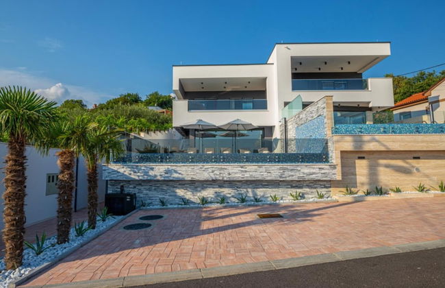 Lorena Stylish Sea View Villa - Foto 34