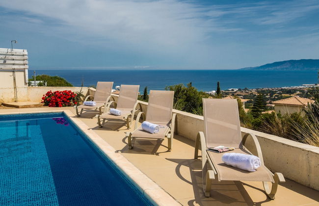 Villa Abbie, Panoramic Sea Views - Foto 17