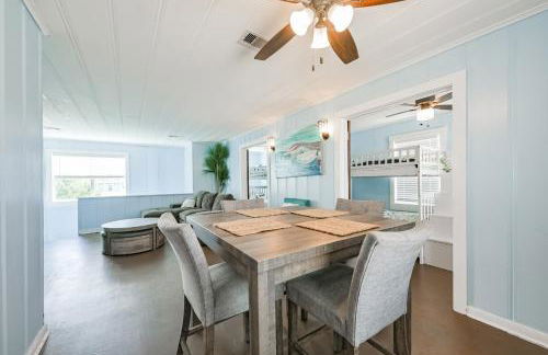 Beach lovers dream come true walking distance to the sandy shores - Foto 10