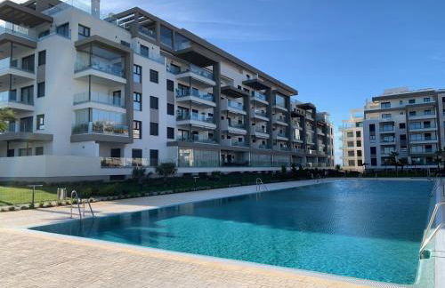 Penthouse with wide terrace next to the ocean - Foto 33