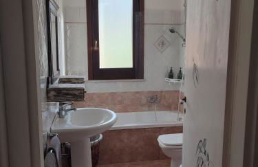 La casa dei pesci dipinti - Foto 37