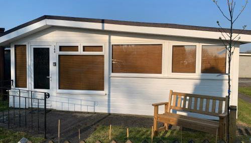 Dartmouth 2 Bed Detached Chalet 144 Norton Park - Foto 3