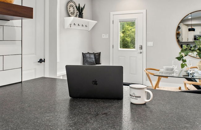 Spacious Downtown Apartment – Walk to Old Town Fc! - Foto 25