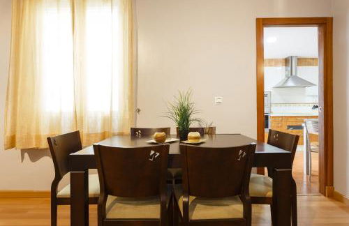 Apartamento con patio en Cádiz centro - Foto 3