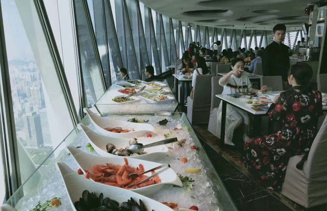 Crucero nocturno por el río de las Perlas + Cena en el Revolving Restaurant - Foto 2