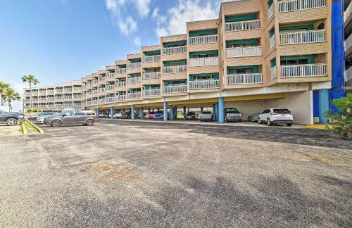 Oceanfront Corpus Christi Condo Resort Perks! - Foto 37