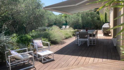 Villa récente avec piscine privée - Photo 3