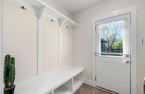 Pythagoras Place at East End Revitalized - Foto 12