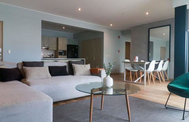 w Beautiful 2BR With Terrace in Miraflores - Photo 1