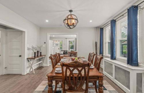 Spacious Home King Beds Gym Deck Games Parking AC - Foto 31