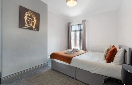 Family-Friendly 2BR Close to Durham City - Foto 21