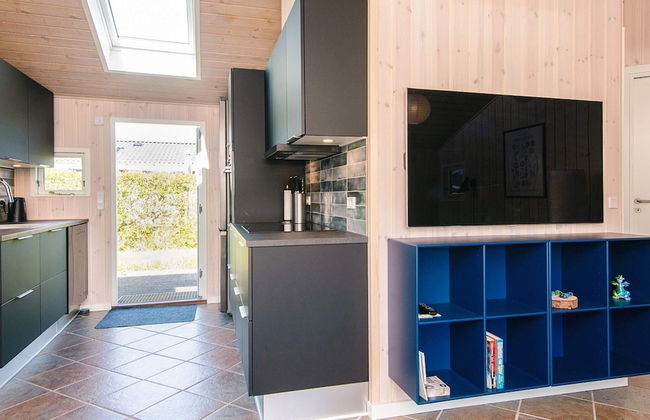 6 Person Holiday Home in Sjolund - Foto 7