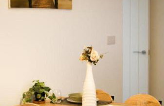 Stylish Madison Apartment with Balcony - FREE Car Parking - Hemel Hempstead Town Centre - Foto 39