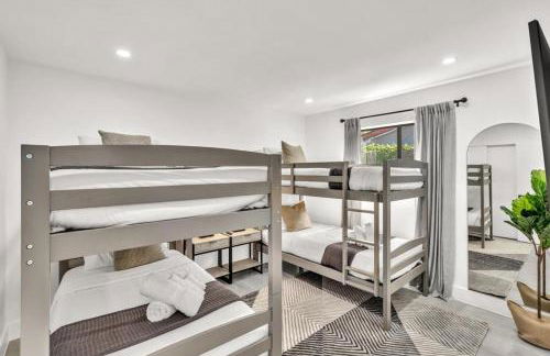 Lux Villa Heated Pool, Gym, Games, Golf, Near Beach - Foto 10