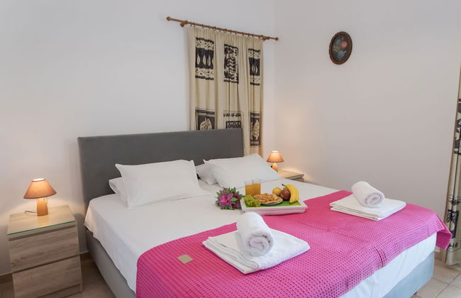 Manos Apartments - Photo 15