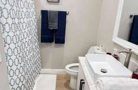 8354 Adam Unit B 1Bed 1Bath by SD Stay - Foto 7