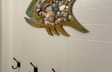 Folly Vacation Great Location, Vintage and Fun 120 Unit B - Foto 15