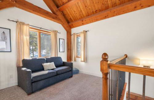 Mountain Retreat Sleeps 10 with Pool Table and Arcade - Foto 34