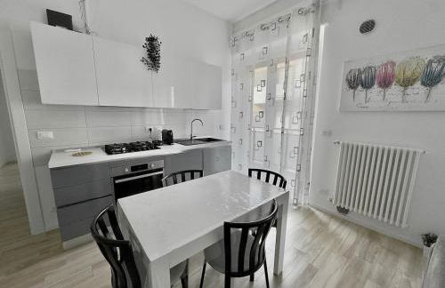 Centralissimo sul mare - 2 camere e 2 bagni - 6 posti letto - Foto 13