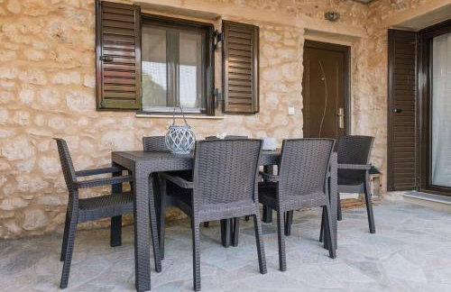 Kalderimi Traditional House - Photo 32