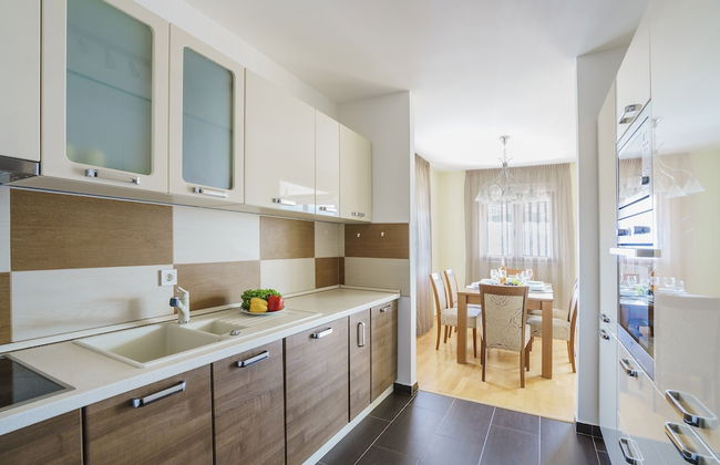 Tivat Montenegro - Foto 11